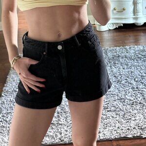 PacSun Women's Black and Yellow Shorts